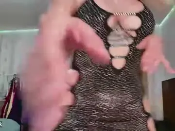 Chaturbate Free Live Porn of anna_monik