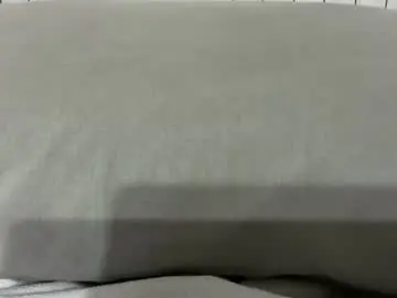 Chaturbate Live Sex Cam of dontcallmeangel_