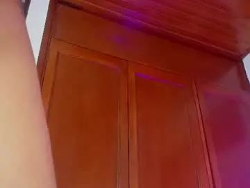 Chaturbate Watch Live Sex Cams of eymy_hadid_