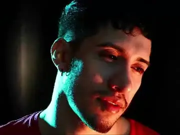 Chaturbate Watch Live Sex Cams of hotlatinking