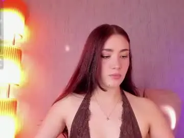 Chaturbate Live Sex Cam of lunar_leen