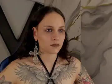 Chaturbate Live Sex Cam of annythomsonn
