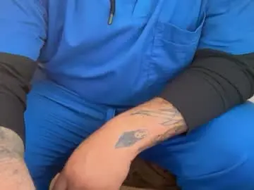 Chaturbate Free Porn Cam of bigheadaddy90
