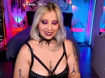 Chaturbate Free Porn Cam of blackwidowj