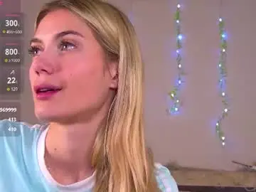 Chaturbate Sex Chat of cherry_pr1ce