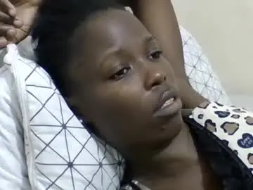 Chaturbate Best live sex cam show of pretty_petite_ebony