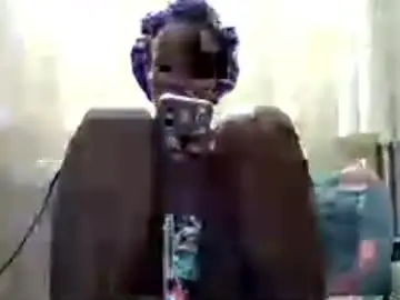 Chaturbate Live Porn of pretty_petite_ebony