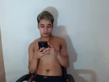 Chaturbate Live Porn of urguy_habibi