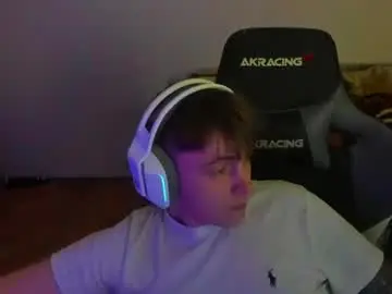 Chaturbate Free Live Porn of aron_neall