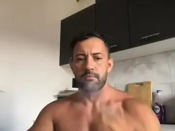 Chaturbate Watch Live Sex Cams of horsechris