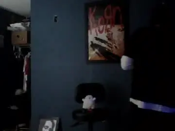 Chaturbate Free Porn Cam of mjmckenz55