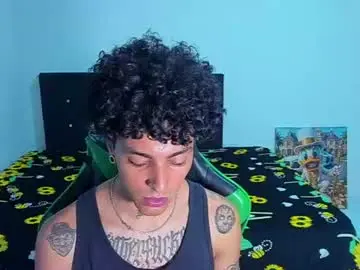 Chaturbate Best live sex cam show of zafirocum