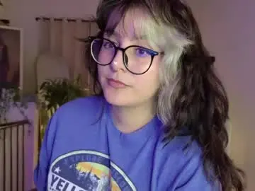 Chaturbate Watch Live Sex Cams of hazelbrownn23