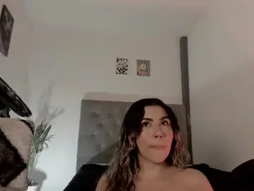 Chaturbate Nude Webcam of tamarathompsonn