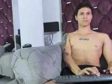 Chaturbate Sex Chat of tonybenedetti