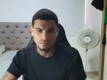 Chaturbate Best live sex cam show of juan_gomez_1