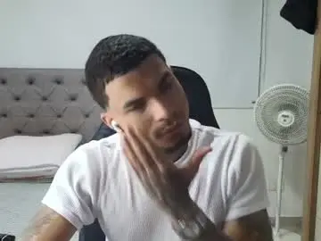 Chaturbate Adult Video Chat of juan_gomez_1