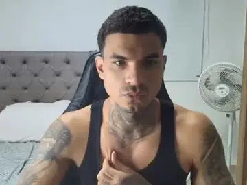 Chaturbate Sex Cam of juan_gomez_1