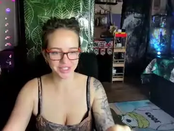 Chaturbate Free Live Porn of lisafoxy_y