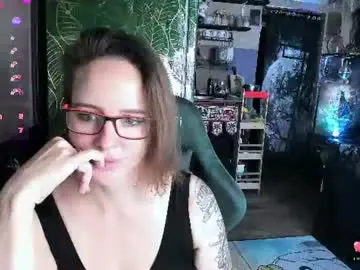 Chaturbate Live Sex Cam of lisafoxy_y