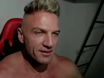 Chaturbate Adult Webcams of fuckinghotman