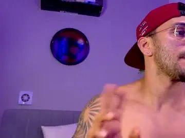 Chaturbate Sex Chat of tony_muscle1