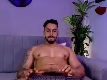 Chaturbate Sex Chat of tony_muscle1