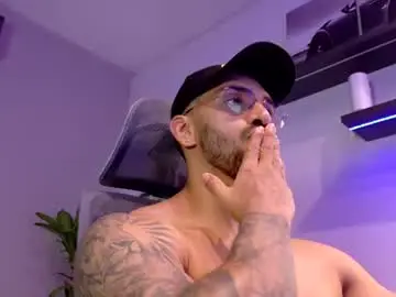 Chaturbate Private Sex Chat of tony_muscle1