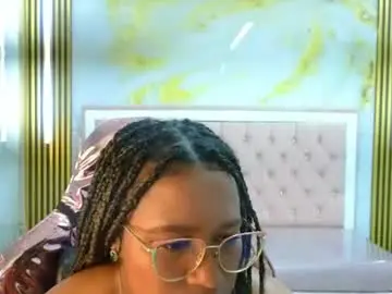 Chaturbate Watch Live Sex Cams of zarah_s