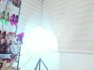 Chaturbate Adult Webcam of madameheels_