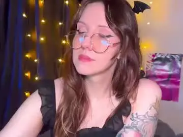 Chaturbate Sex Cam of violettmo0n