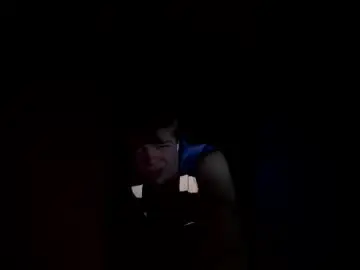 Chaturbate Free Porn Cam of bobby72738