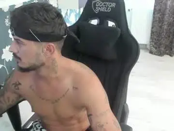 Chaturbate Free Porn Cam of jonnyporn1