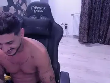 Chaturbate Live Sex of jonnyporn1
