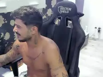 Chaturbate Sex Cam of jonnyporn1