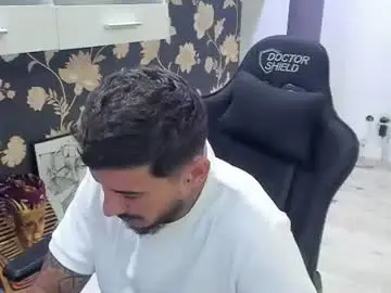 Chaturbate Live Sex Cam of jonnyporn1