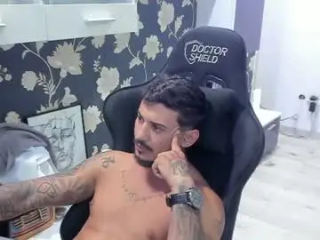 Chaturbate Sex Cam of jonnyporn1