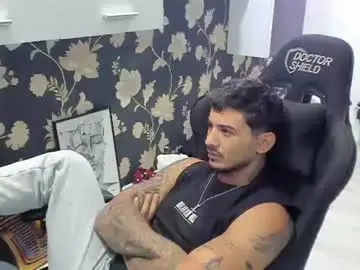 Chaturbate Live Sex of jonnyporn1