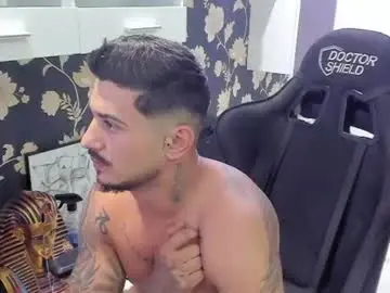 Chaturbate Watch Live Sex Cams of jonnyporn1