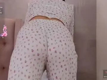 Chaturbate Sex Chat of milaleoneli