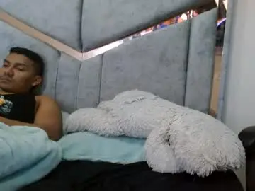 Chaturbate Free Porn Cam of alexvsluisa