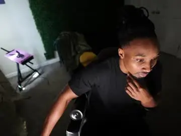 Chaturbate Sex Cam of boy_kino