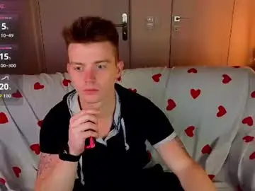 Chaturbate Live Porn of happydeimos