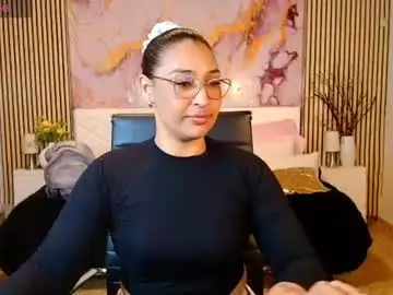 Chaturbate Watch Live Sex Cams of ivyshine7
