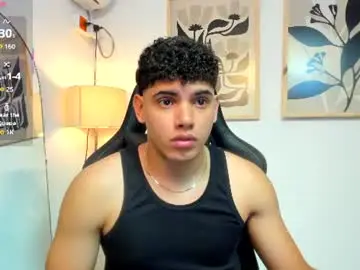 Chaturbate Nude Webcam of justin_payn14
