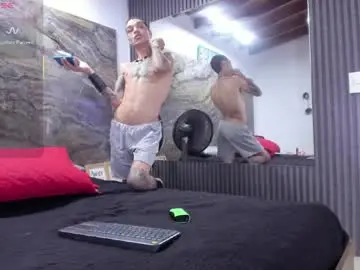 Chaturbate Adult Video Chat of logan_wollff
