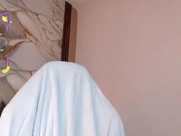 Chaturbate Sex Chat of ahvi_ebony