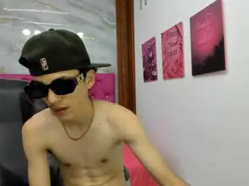 Chaturbate Watch Live Sex Cams of asher_costa