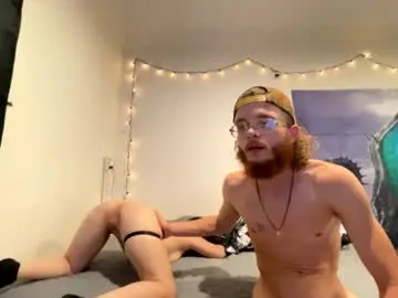Chaturbate Live Sex Cam of lambertandy270