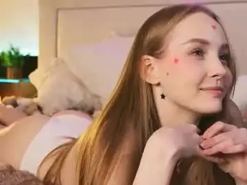 Chaturbate Live Sex Cam of lissa_meooow